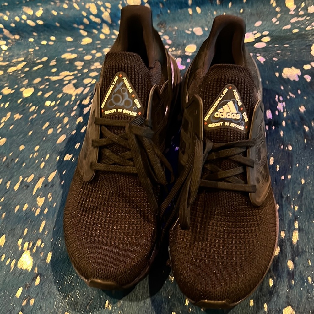 Adidas’s 9.5 new black and purple/blue ultra boost
